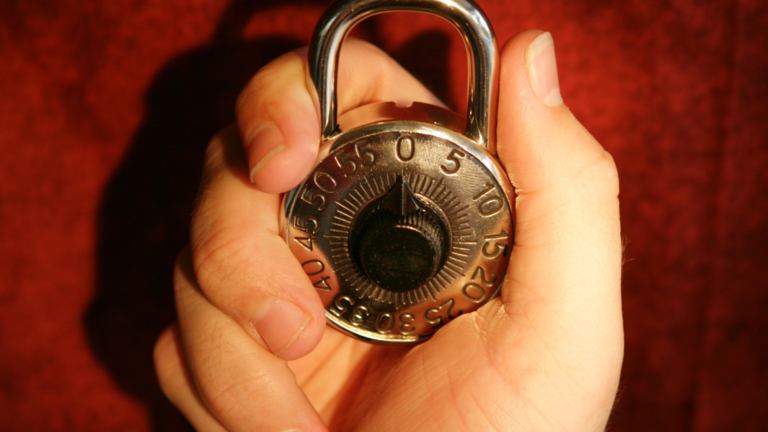 Elevating Your Security: Combination Lock Services in Chatsworth, CA